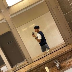 Meet your Posher, Luis